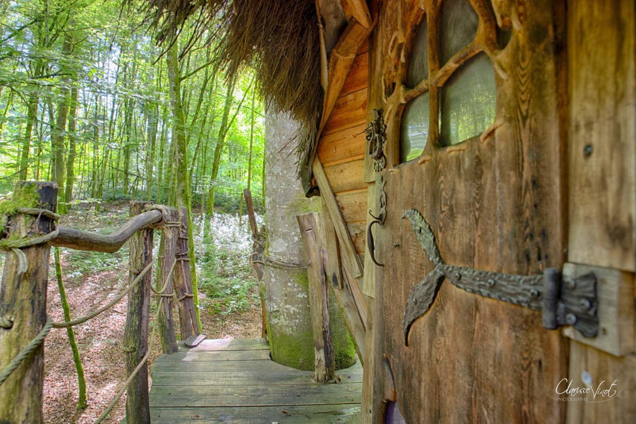 L'Arbre A Cabane Guyonvelle Exteriör bild