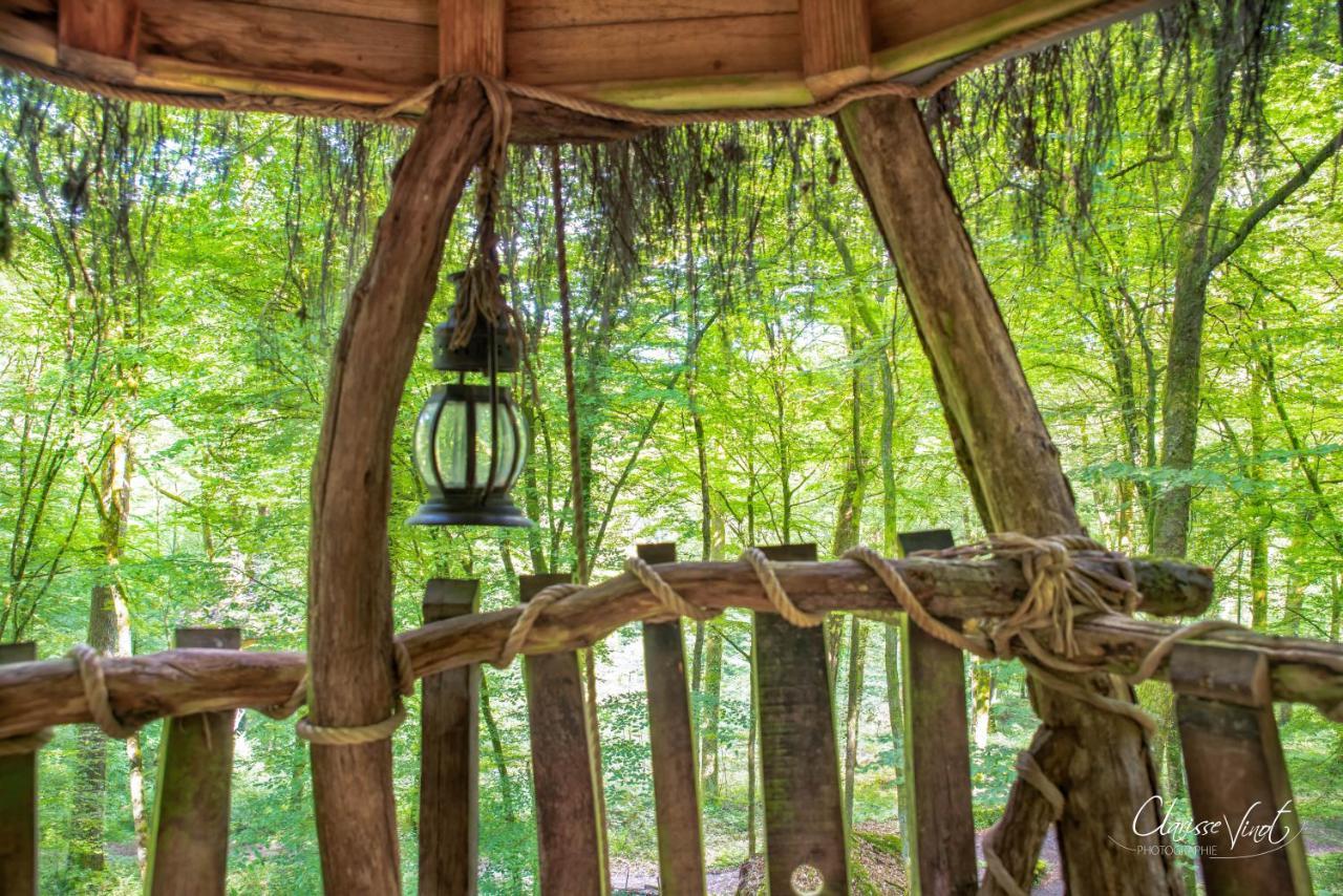 L'Arbre A Cabane Guyonvelle Exteriör bild